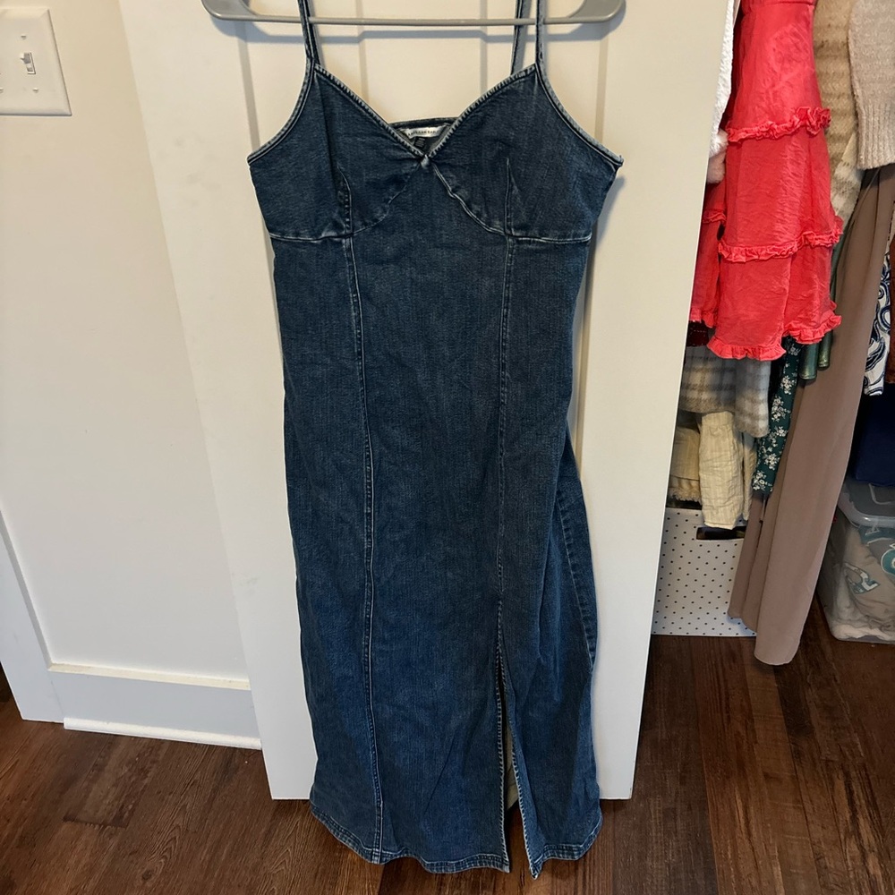 American Eagle blue jean dress. Size M.